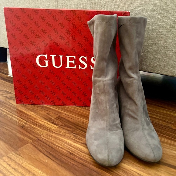 Guess Suede Boots - Picture 1 of 6